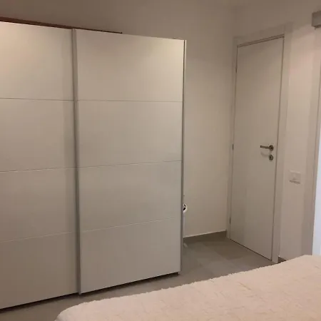 White Home. Casa Relax, piscina, free wi-fi&posto auto.-3